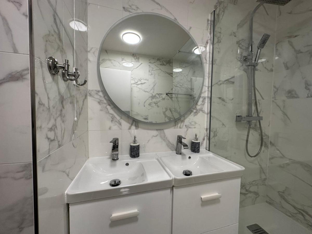 Appt Vue Place De Toscane - 4Min Disneyland-Paris Serris Exterior photo