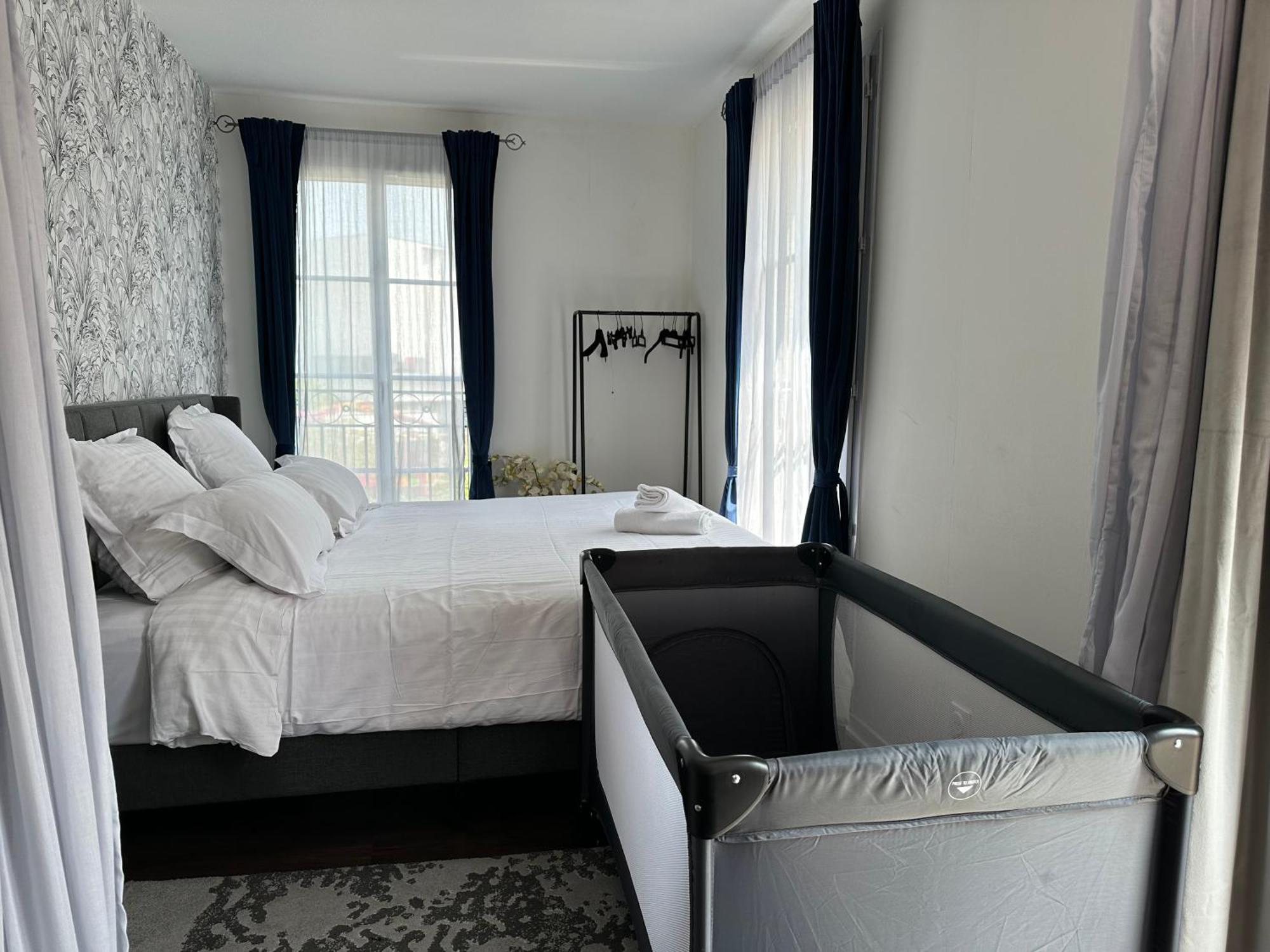 Appt Vue Place De Toscane - 4Min Disneyland-Paris Serris Exterior photo